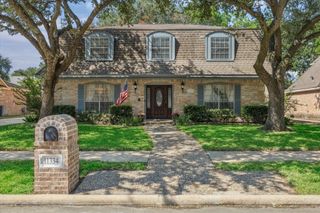 11334 Chevy Chase Drive, Houston, TX 77077