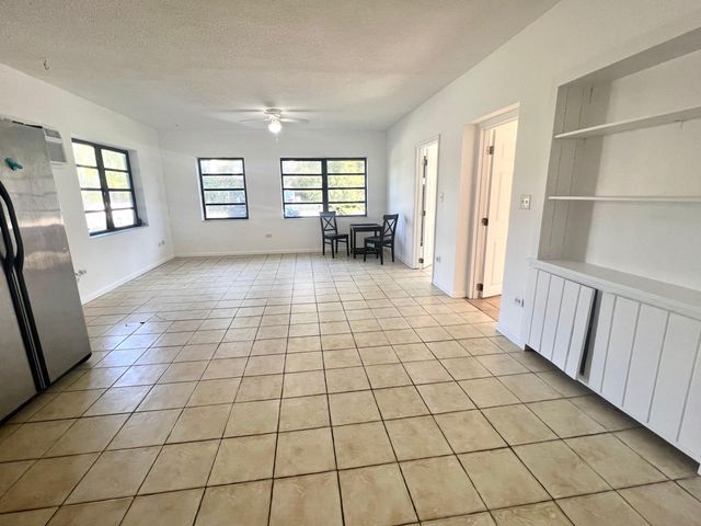 203 Tarpon Street, Key Largo, FL 33070