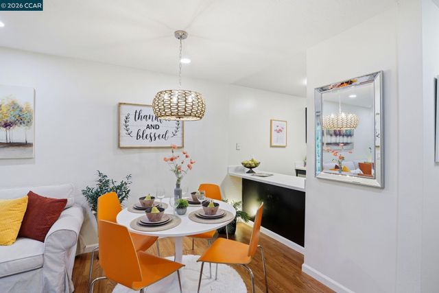 551 Jean St 104, Oakland, CA 94610