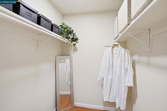 551 Jean St 104, Oakland, CA 94610