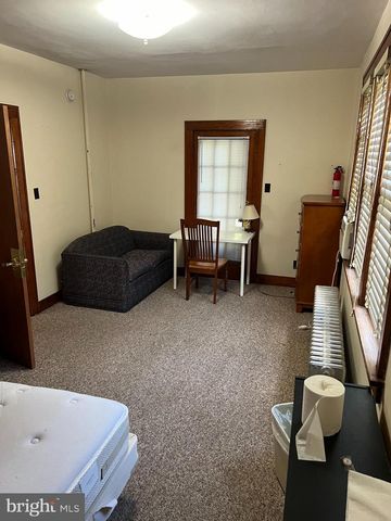 339 E BROWN ST, East Stroudsburg, PA 18301