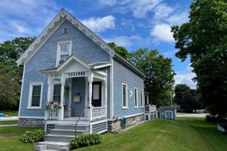 28 East Washington Street, Rutland City, VT 05701