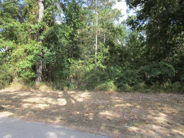 183 Lakeland Road, Huntsville, TX 77320