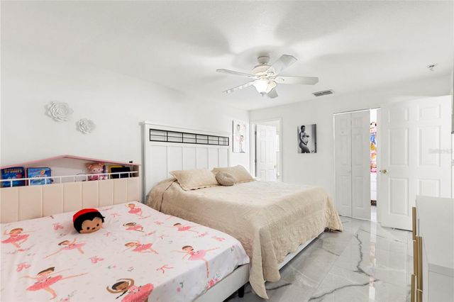8019 N GOMEZ AVENUE, Tampa, FL 33614