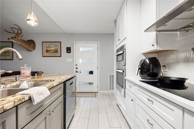 15730 Escapade St, Corpus Christi, TX 78418