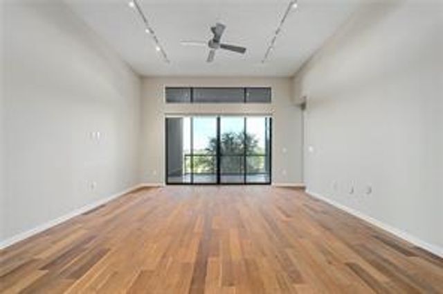 5921 Hiline RD 1203, Austin, TX 78734