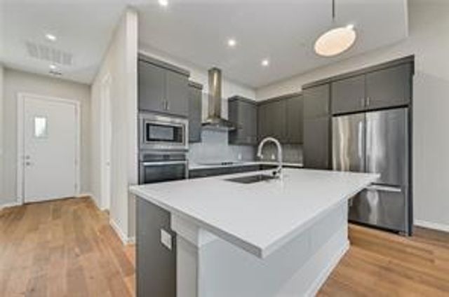 5921 Hiline RD 1203, Austin, TX 78734