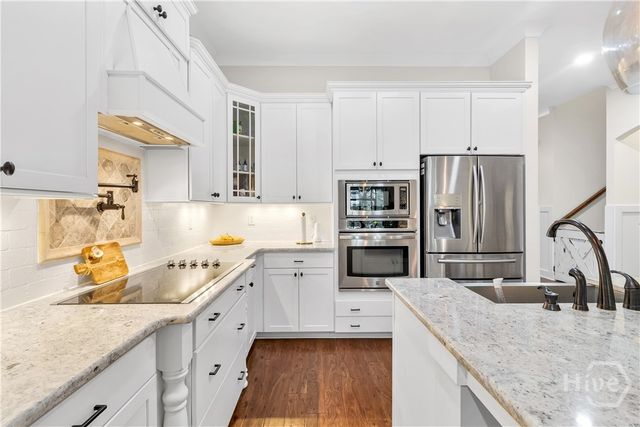 370 Blackjack Oak Drive W, Richmond Hill, GA 31324