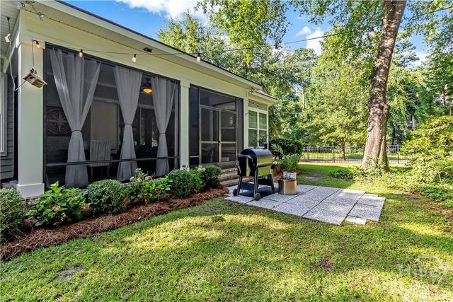 370 Blackjack Oak Drive W, Richmond Hill, GA 31324