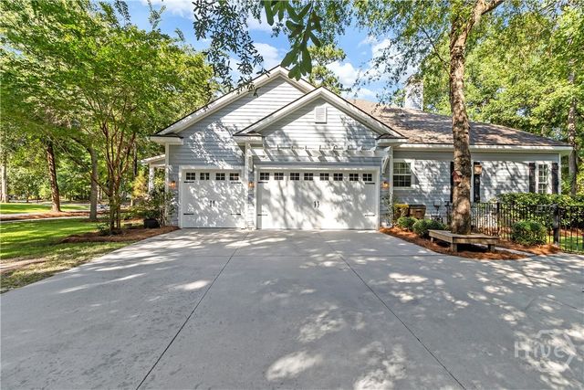 370 Blackjack Oak Drive W, Richmond Hill, GA 31324