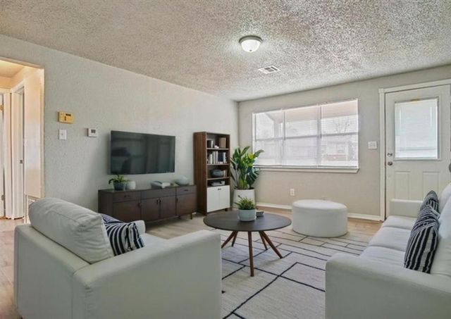 1165 SE 19th Street, Oklahoma City, OK 73129