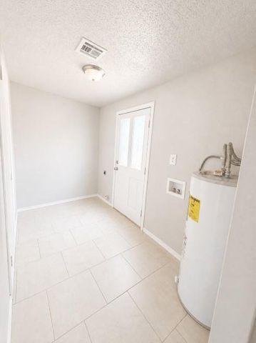 1165 SE 19th Street, Oklahoma City, OK 73129