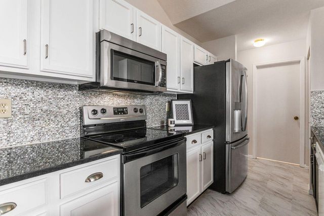 1244 Amberlea Drive E, 18, Columbus, OH 43230
