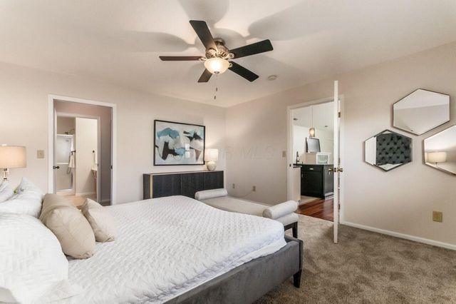 1244 Amberlea Drive E, 18, Columbus, OH 43230