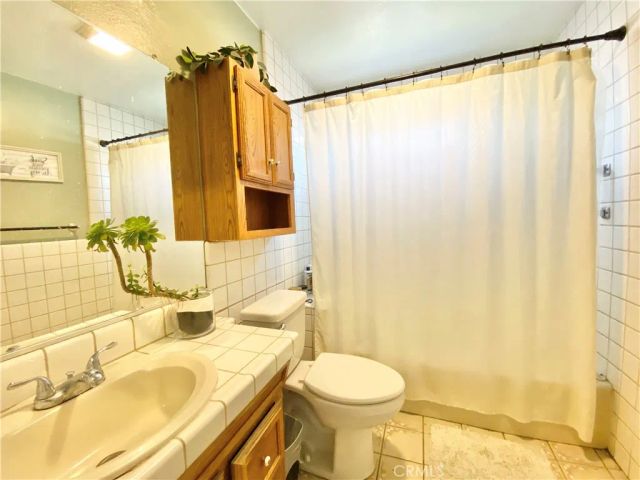 412 E Grand Boulevard, Corona, CA 92879