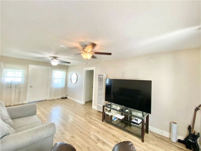 412 E Grand Boulevard, Corona, CA 92879