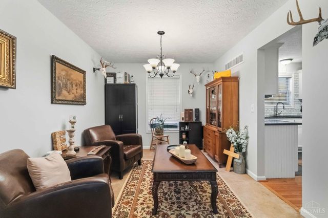 125 Paddle Wheel Drive, New Richmond, OH 45157