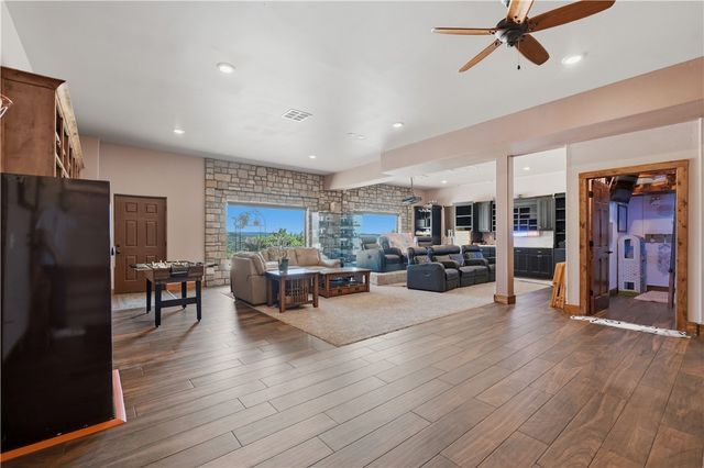 496 Madison 1556, Eureka Springs, AR 72632