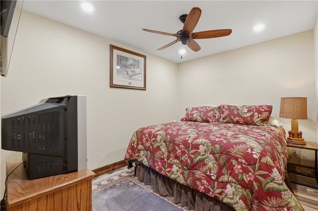 496 Madison 1556, Eureka Springs, AR 72632