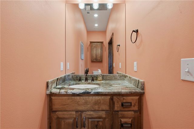 496 Madison 1556, Eureka Springs, AR 72632