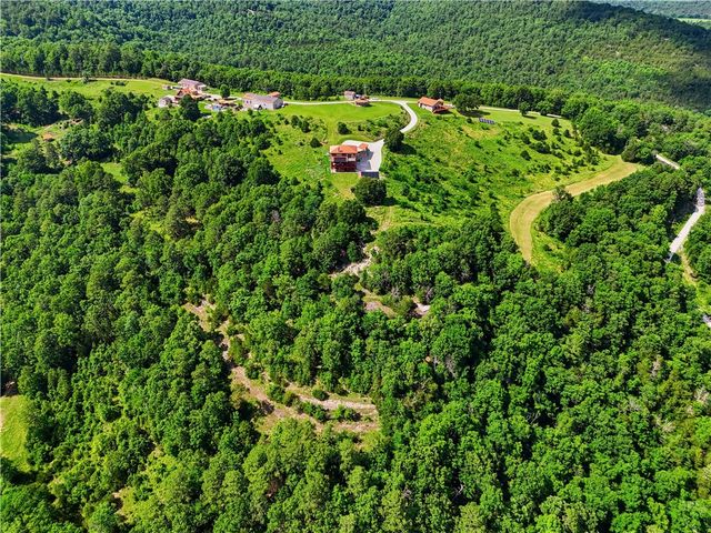 496 Madison 1556, Eureka Springs, AR 72632