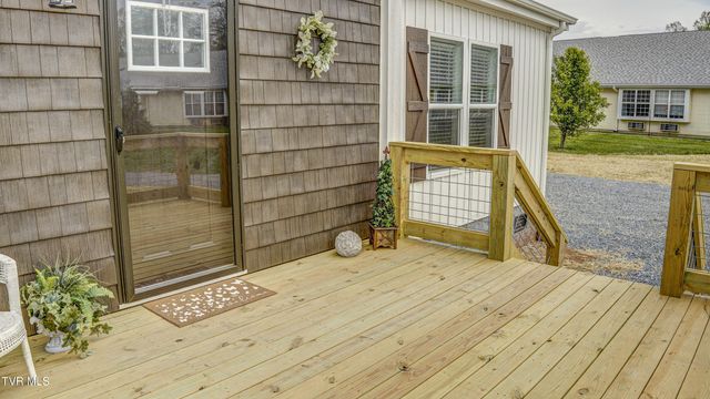 850 Meadow View Road, Bristol, TN 37620