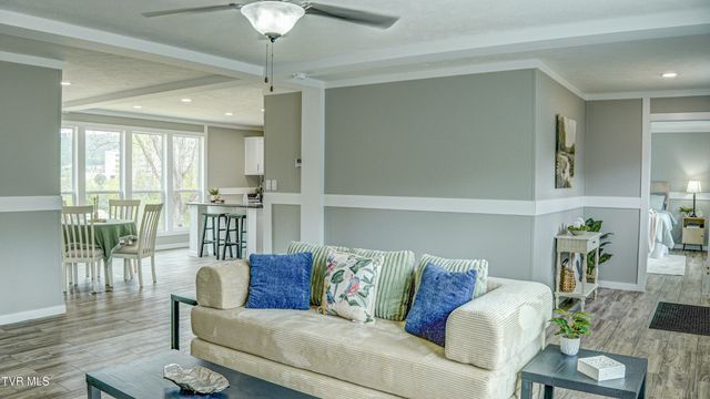 850 Meadow View Road, Bristol, TN 37620