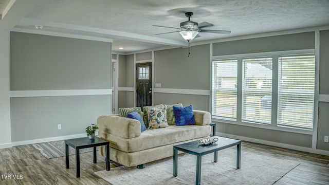850 Meadow View Road, Bristol, TN 37620