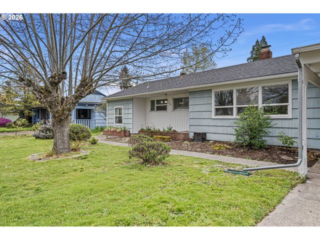 1565 LINWOOD St, Eugene, OR 97404