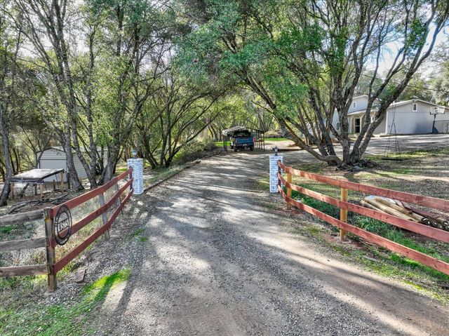 4575 Quail Court, Mariposa, CA 95338