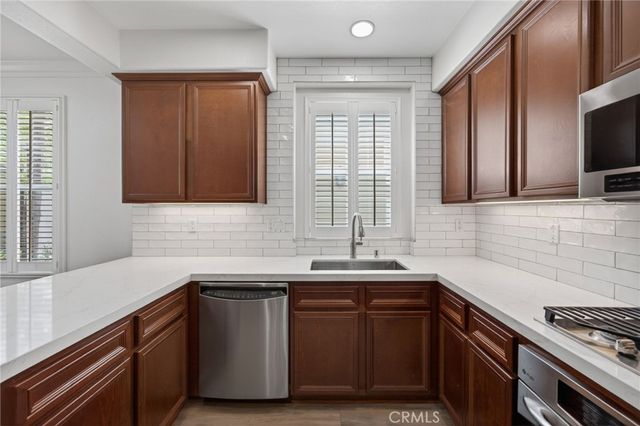 3258 London, Oxnard, CA 93036