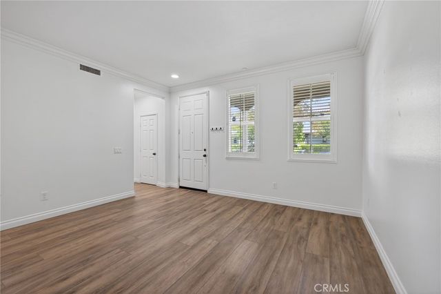 3258 London, Oxnard, CA 93036