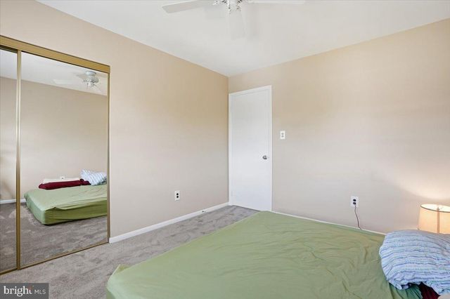 12 PEBBLE DR, Horsham, PA 19044