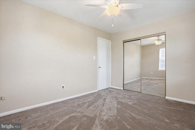 12 PEBBLE DR, Horsham, PA 19044