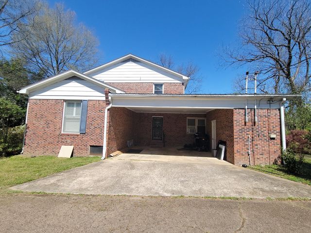 355 CLAY ST, Oakland, TN 38060