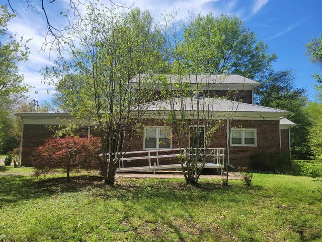 355 CLAY ST, Oakland, TN 38060
