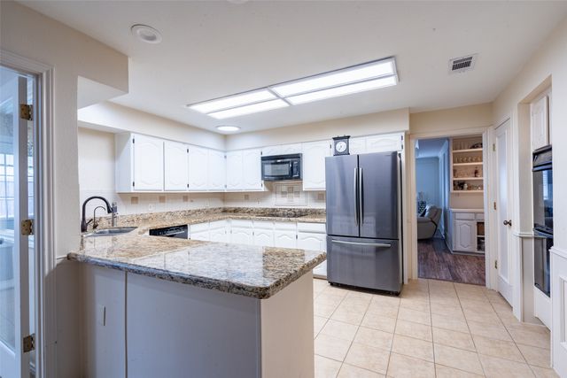 3905 Cross Bend Road, Plano, TX 75023