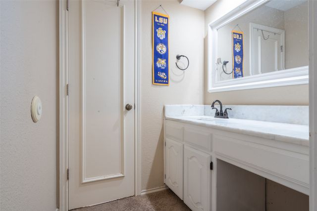 3905 Cross Bend Road, Plano, TX 75023