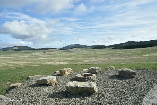 600 Mundt Rd, Plummer, ID 83851