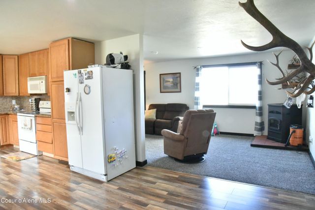 600 Mundt Rd, Plummer, ID 83851