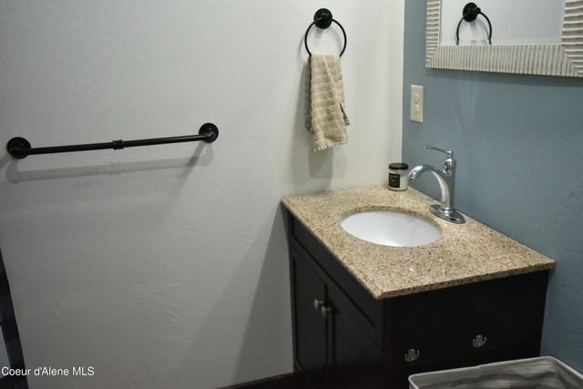 600 Mundt Rd, Plummer, ID 83851