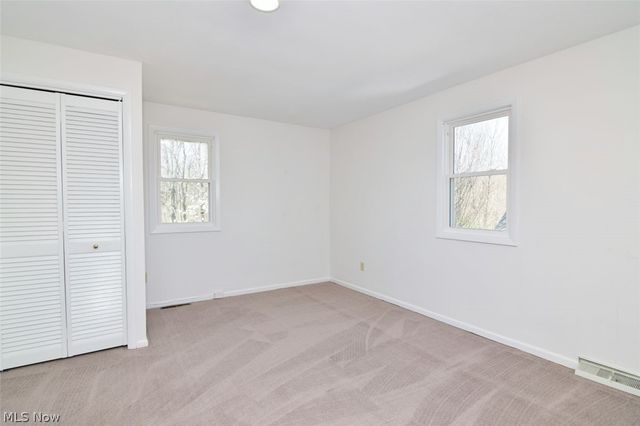 35755 Miles Road, Moreland Hills, OH 44022