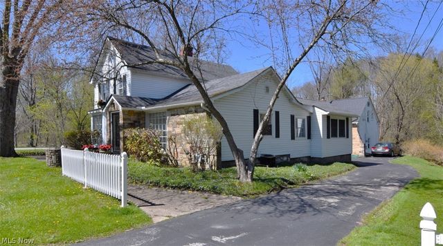 35755 Miles Road, Moreland Hills, OH 44022
