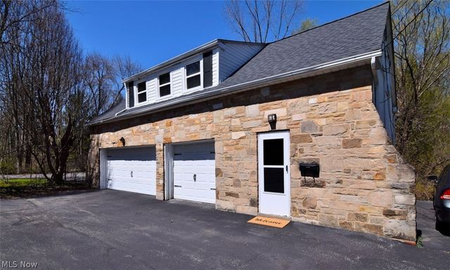 35755 Miles Road, Moreland Hills, OH 44022