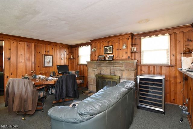 35755 Miles Road, Moreland Hills, OH 44022