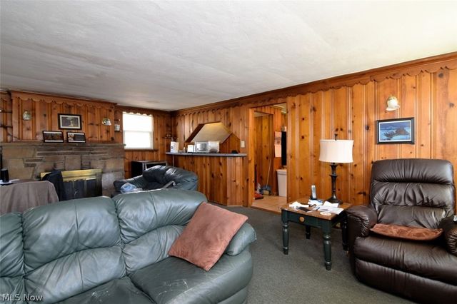 35755 Miles Road, Moreland Hills, OH 44022