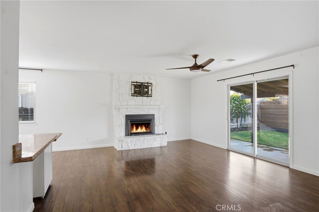 Image 14 of property listing at 680 Sherri, Turlock, CA 95382