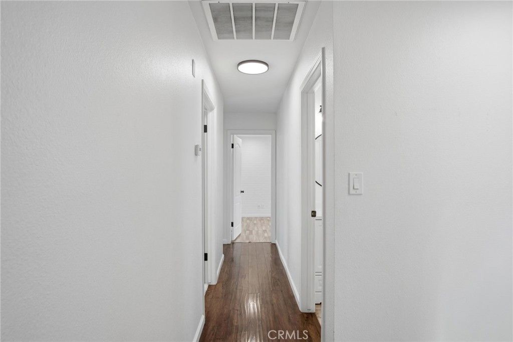 Image 16 of property listing at 680 Sherri, Turlock, CA 95382