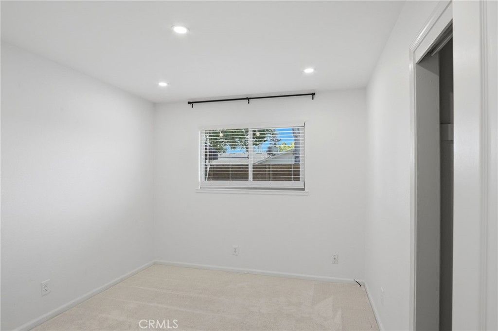 Image 18 of property listing at 680 Sherri, Turlock, CA 95382