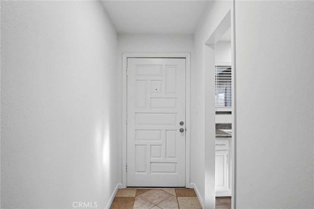 Image 5 of property listing at 680 Sherri, Turlock, CA 95382